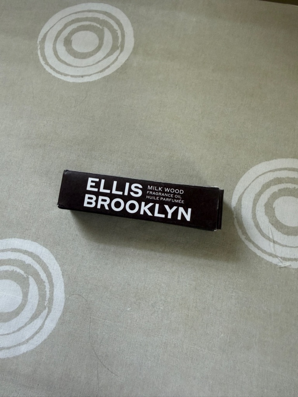 Free People Ellis Brooklyn Milk Wood Fragrance Oil - Brown & Gold - Picture 2 of 4